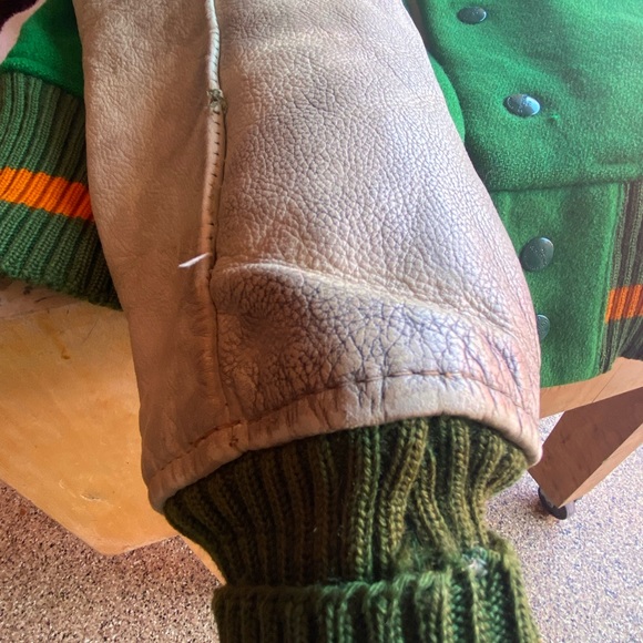 Vintage 1960’s Whitings (Los Angeles) Varsity Jacket. - Picture 5 of 8